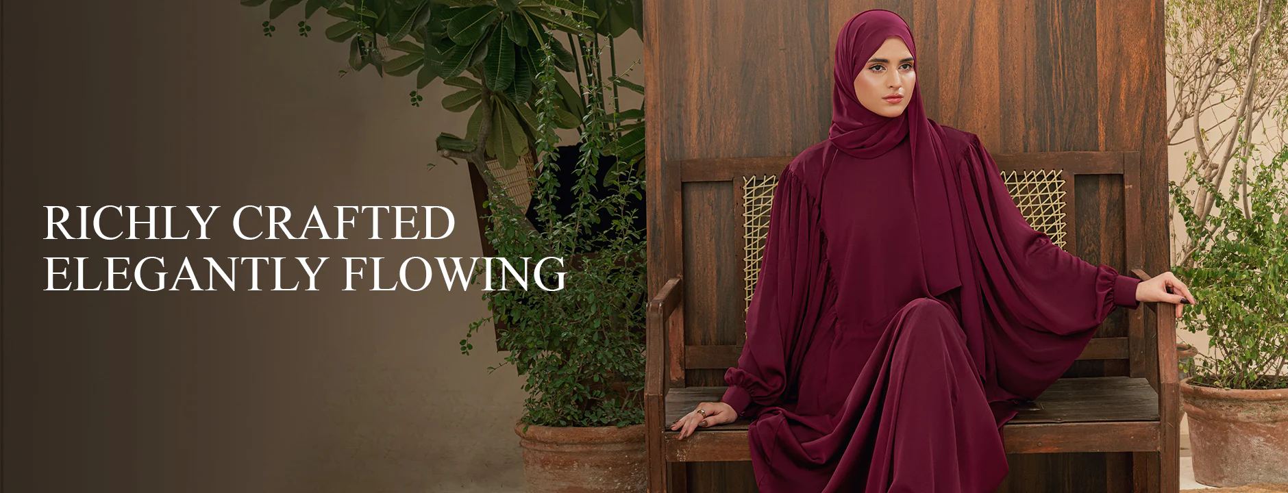 black_camle_image_3_web